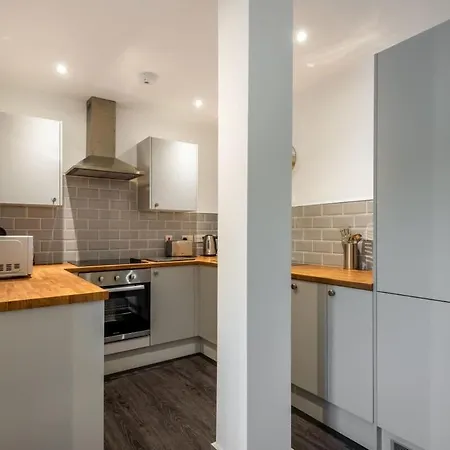 Apartment Lovely Compact 1 Bed In *