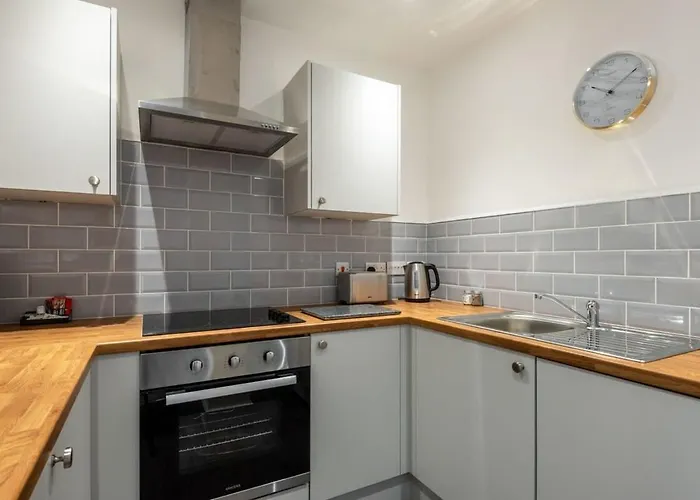 Lovely Compact 1 Bed In * Leeds (West Yorkshire)