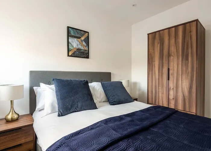 Lovely Compact 1 Bed In Appartamento