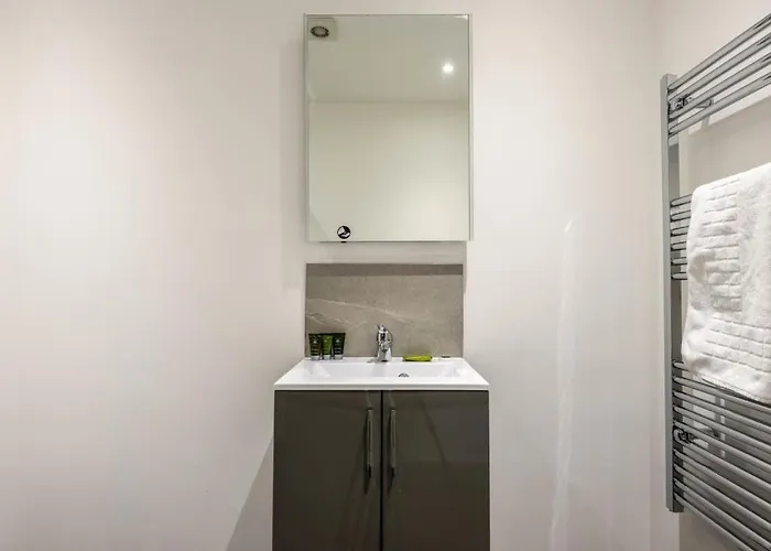 Lovely Compact 1 Bed In